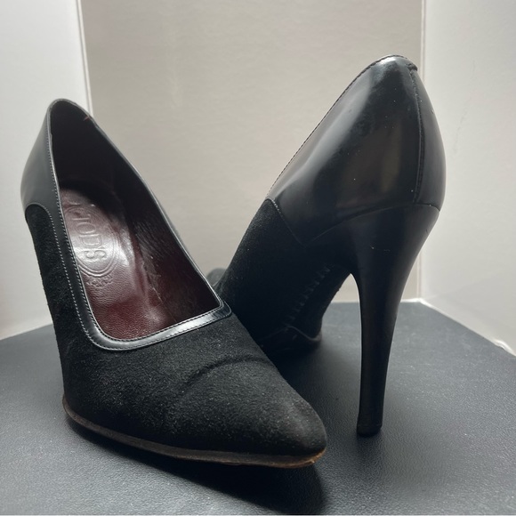TOD'S Classic Black Suede Leather Trim Pumps Pointed Toe Slip On Heel Sz 37-US 7 - Picture 3 of 15